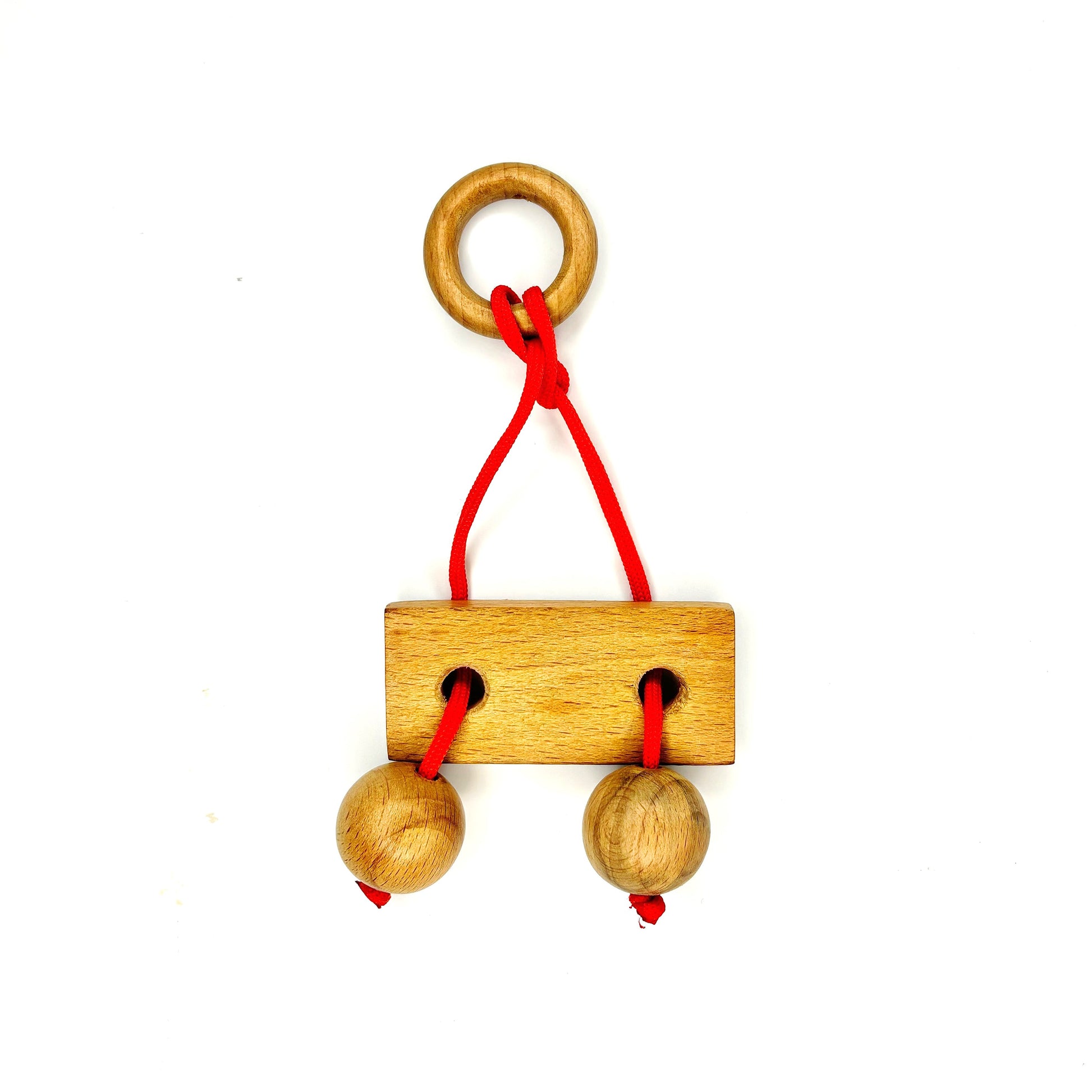 Wooden string puzzles